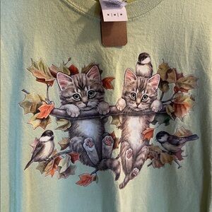 Green Med Unisex Graphic T-Shirt with Cats and Birds Printed Medium 100% Cotton